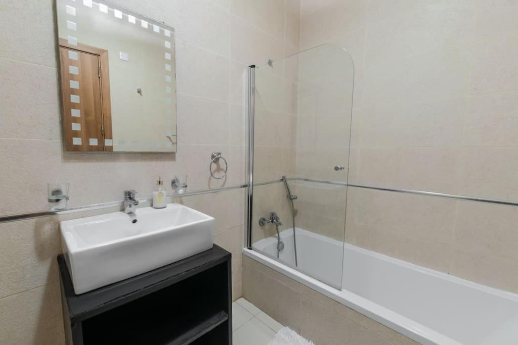 Spacious With Side Sea View * St. Paul's Bay